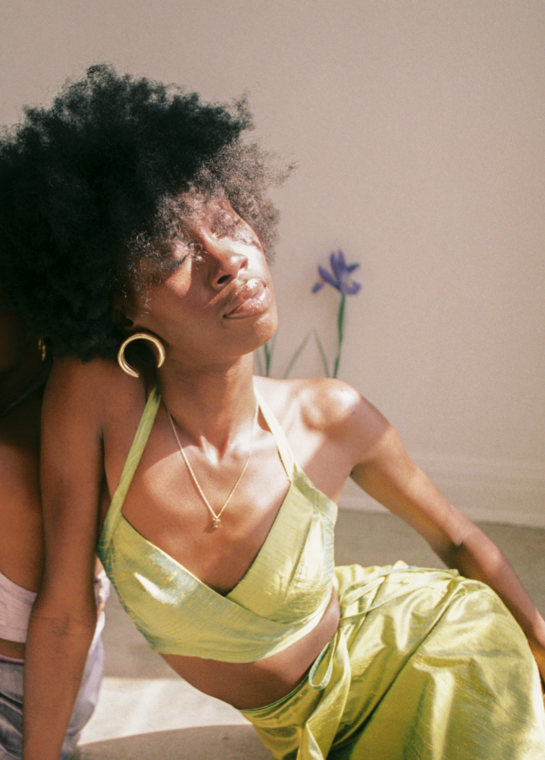 L'Appartement Silk*CTN ハンソデ TOPS◆カーキ Green Silk Halter Top – House of Aama
