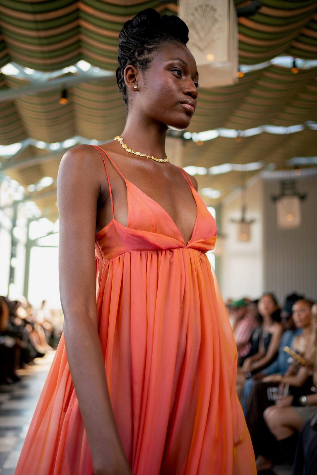 Anancy Dress Iridescent Maxi