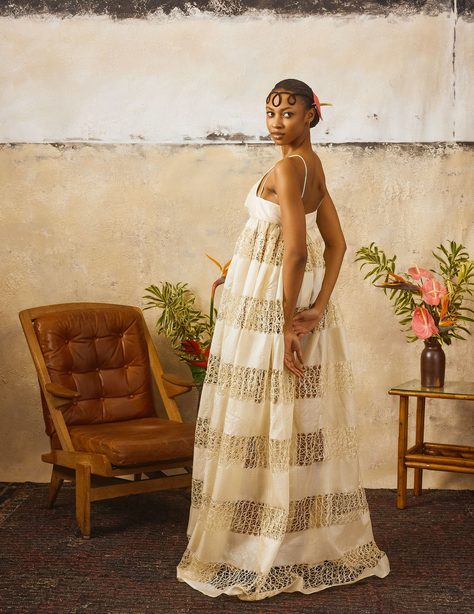 amona long dress Anancy Paneled Long Designer Birthday Dresses silk beige mini dress 138 cm X Sizing (European):Age 10/11