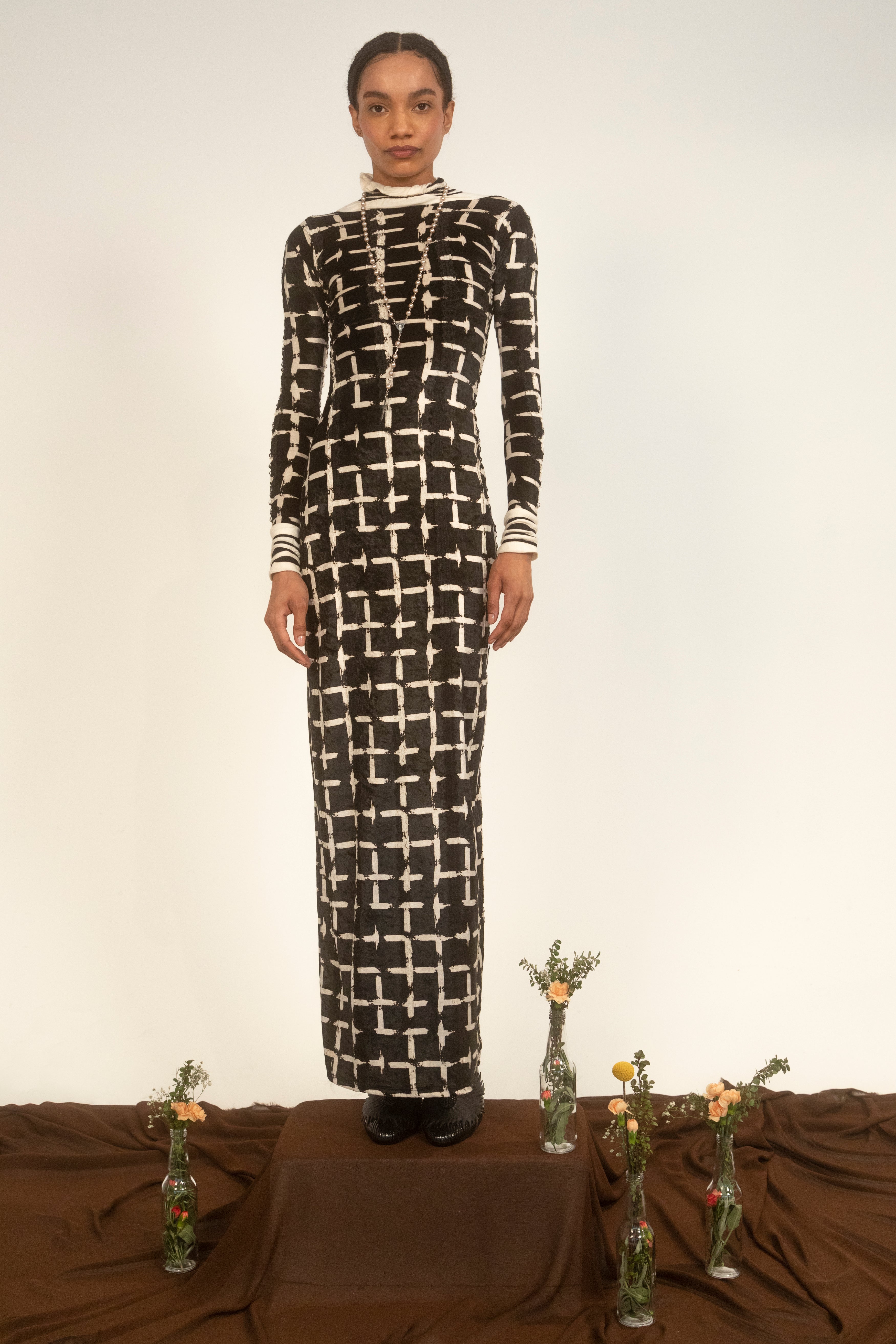 Crossroads Black Lace Velvet Bodycon Maxi Dress – House of Aama